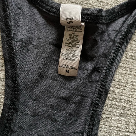 Sparkle Athletic I Don’t Sweat I Sparkle tank - Picture 3 of 3